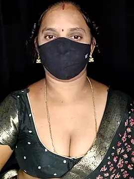 vintage-vibs online show from April 19, 2026, 6:10 pm