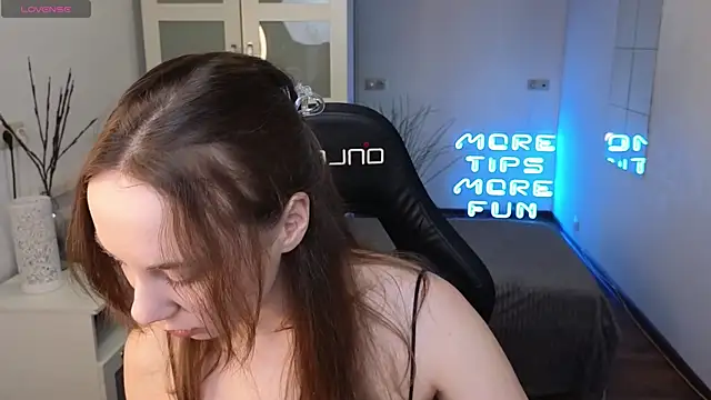 Snapshot of i_can_fix_you chatting on March 16, 2025, 5:25 am i can fix you online show from March 16, 2025, 5:25 am