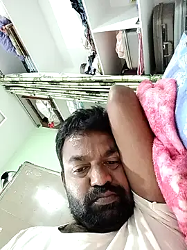 Snapshot of PVNRAO0831 chatting on October 6, 2025, 4:15 pm PVNRAO0831 online show from October 6, 2025, 4:15 pm