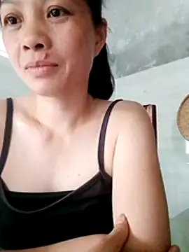Snapshot of Aninyin22 chatting on June 26, 2026, 6:51 am Aninyin22 online show from June 26, 2026, 6:51 am