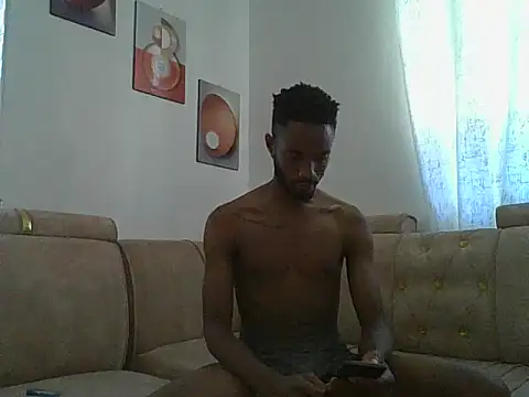 Snapshot of Dawi3 chatting on February 16, 2026, 7:48 am Dawi3 online show from February 16, 2026, 7:48 am