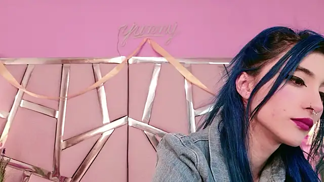 Snapshot of Lunapage chatting on September 30, 2025, 8:58 pm Lunapage online show from September 30, 2025, 8:58 pm