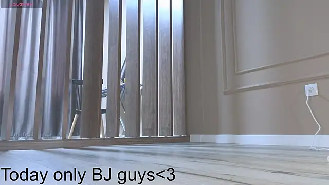 Snapshot of Ake_Mi chatting on October 27, 2025, 5:22 am Ake Mi online show from October 27, 2025, 5:22 am