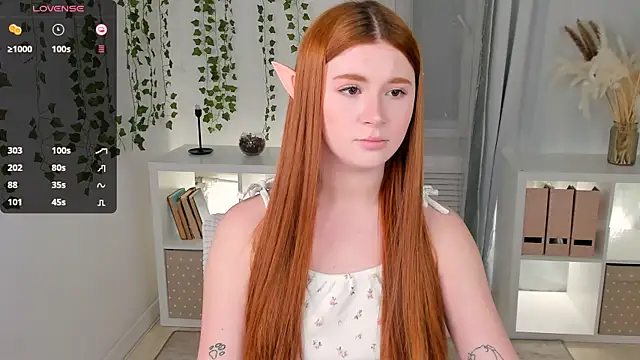 Snapshot of Freckle_Diyana chatting on January 15, 2025, 5:15 pm Freckle Diyana online show from January 15, 2025, 5:15 pm