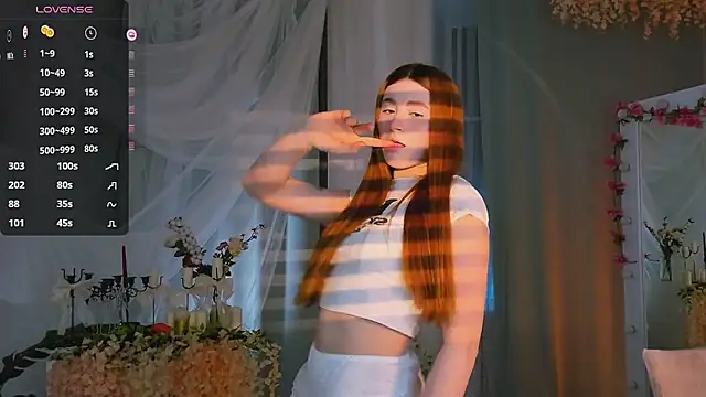 Snapshot of Freckle_Diyana chatting on February 25, 2025, 11:08 am Freckle Diyana online show from February 25, 2025, 11:08 am