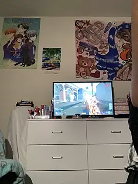 Snapshot of KimiAqua chatting on January 9, 2025, 4:28 pm KimiAqua online show from January 9, 2025, 4:28 pm