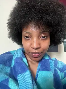 Snapshot of KimiAqua chatting on March 9, 2025, 9:03 pm KimiAqua online show from March 9, 2025, 9:03 pm