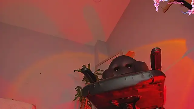 charlotte  grey online show from March 23, 2026, 5:39 pm