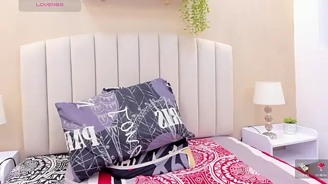 Snapshot of Mia_thompson_19 chatting on February 10, 2026, 7:29 pm Mia thompson 19 online show from February 10, 2026, 7:29 pm