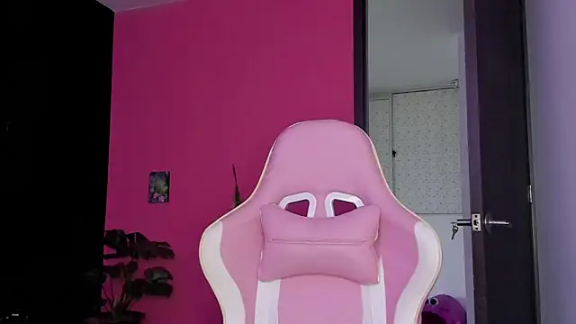 Juanadearco5 online show from January 2, 2025, 10:01 pm