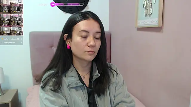 Snapshot of lanna_1878 chatting on February 11, 2025, 4:35 pm lanna 1878 online show from February 11, 2025, 4:35 pm