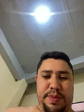 mayemarc online show from November 26, 2025, 10:44 pm