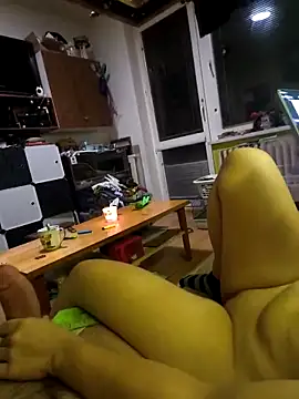 Snapshot of Myckey23 chatting on November 11, 2025, 7:25 pm Myckey23 online show from November 11, 2025, 7:25 pm