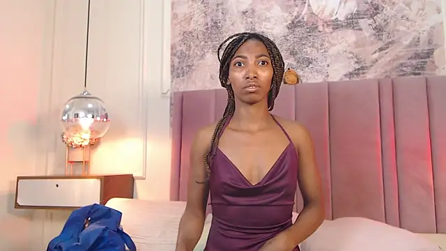 Snapshot of SabrinaDevill chatting on June 4, 2026, 12:55 pm SabrinaDevill online show from June 4, 2026, 12:55 pm