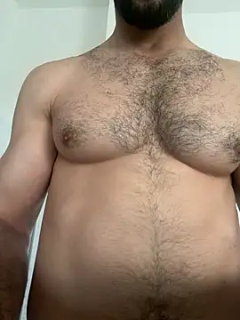 Snapshot of hotisraeli chatting on February 3, 2026, 8:08 am hotisraeli online show from February 3, 2026, 8:08 am