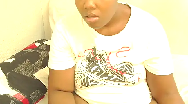 DollyAssZA online show from February 27, 2025, 2:00 pm