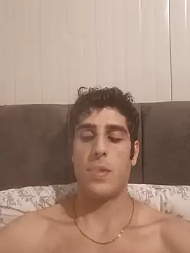 arenn1997 online show from July 5, 2026, 12:17 am