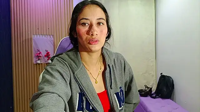 Snapshot of Cataleyalove_ADY chatting on October 25, 2025, 8:22 am Cataleyalove ADY online show from October 25, 2025, 8:22 am