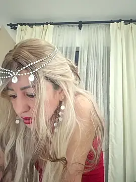 viollett 28 online show from March 25, 2026, 11:22 pm