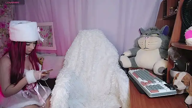 corallwells online show from October 17, 2025, 4:15 am