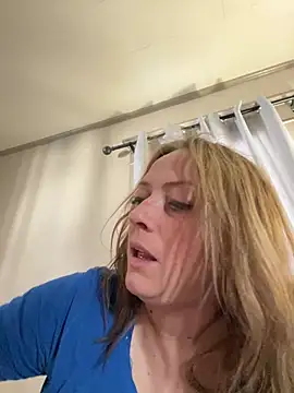 Snapshot of lezbean24 chatting on February 10, 2026, 4:55 pm lezbean24 online show from February 10, 2026, 4:55 pm