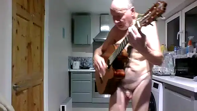 Snapshot of jimmybenido chatting on November 6, 2025, 5:36 pm jimmybenido online show from November 6, 2025, 5:36 pm