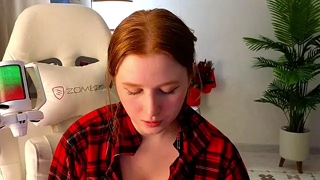 Snapshot of Meow_babe chatting on January 22, 2025, 11:56 am Meow babe online show from January 22, 2025, 11:56 am