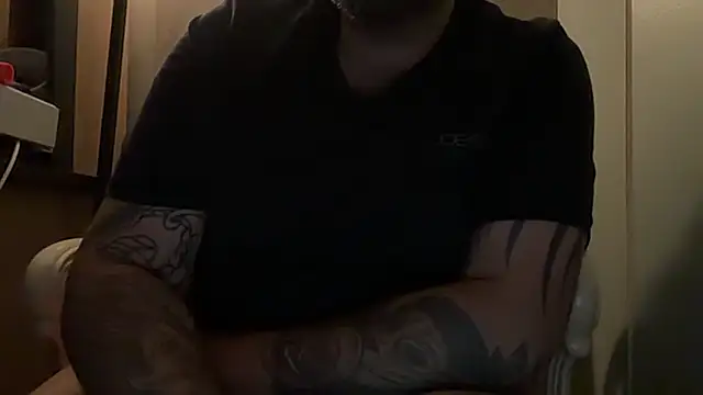 Snapshot of chubbycloudybottom chatting on June 13, 2026, 11:57 pm chubbycloudybottom online show from June 13, 2026, 11:57 pm