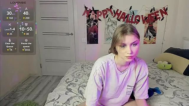 Snapshot of JorRoger chatting on October 27, 2025, 9:30 pm JorRoger online show from October 27, 2025, 9:30 pm