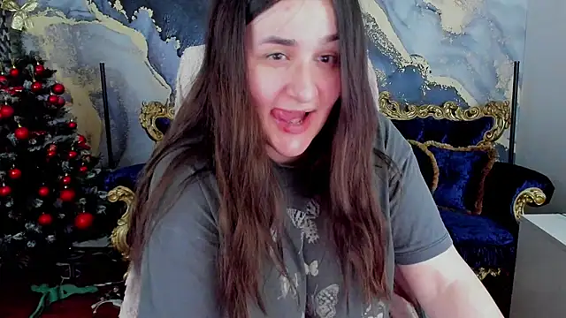 JuicyBeRrys online show from January 5, 2025, 7:17 am