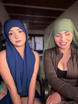 lalilamassu1 online show from February 16, 2026, 9:22 pm