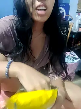 Snapshot of Angel_Anamika chatting on July 5, 2026, 6:15 pm Angel Anamika online show from July 5, 2026, 6:15 pm