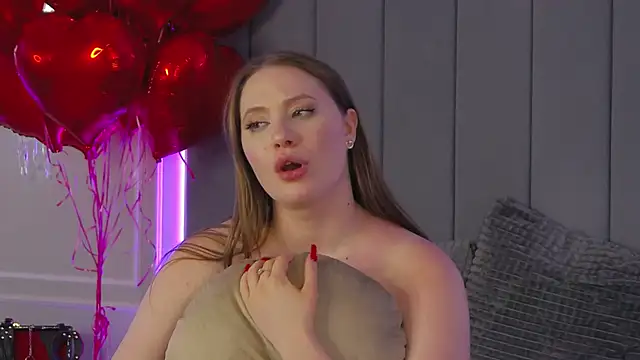 Snapshot of ChloeMarsch chatting on February 15, 2025, 2:33 pm ChloeMarsch online show from February 15, 2025, 2:33 pm