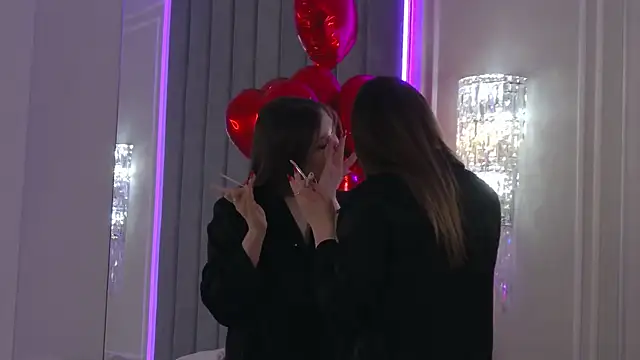 Snapshot of ChloeMarsch chatting on February 17, 2025, 11:44 am ChloeMarsch online show from February 17, 2025, 11:44 am