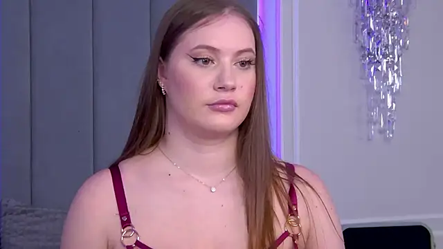 Snapshot of ChloeMarsch chatting on October 5, 2025, 4:44 am ChloeMarsch online show from October 5, 2025, 4:44 am