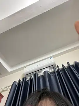 Snapshot of Louis_Baby chatting on February 8, 2025, 7:26 am Louis Baby online show from February 8, 2025, 7:26 am