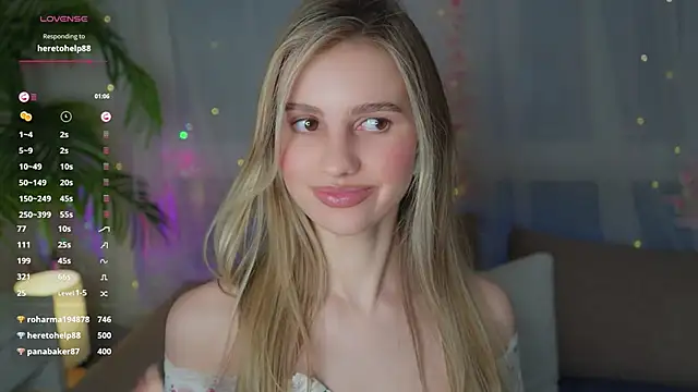 Fluffy-Angel online show from February 6, 2025, 2:26 pm