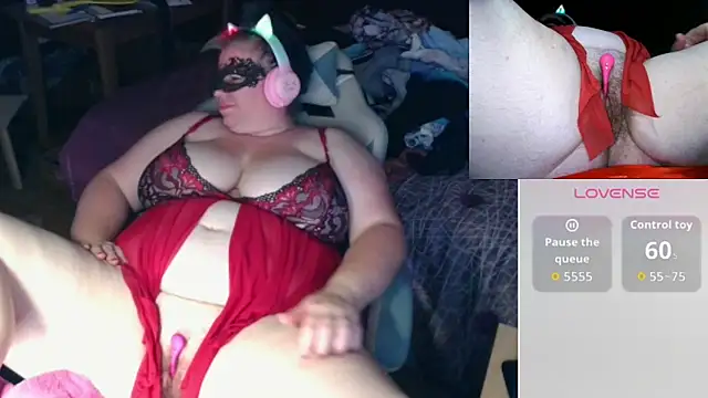Snapshot of BBW-Ginger chatting on April 13, 2026, 9:31 pm BBW-Ginger online show from April 13, 2026, 9:31 pm
