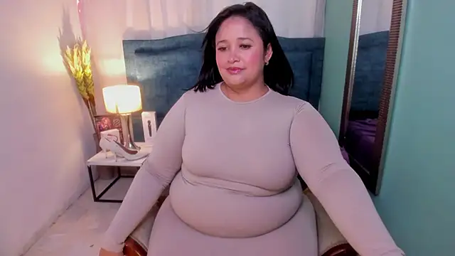 Busty Juicy online show from March 1, 2025, 6:00 pm