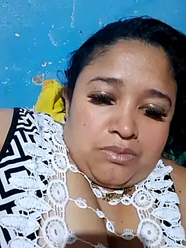 Busty Juicy online show from March 10, 2025, 11:42 am