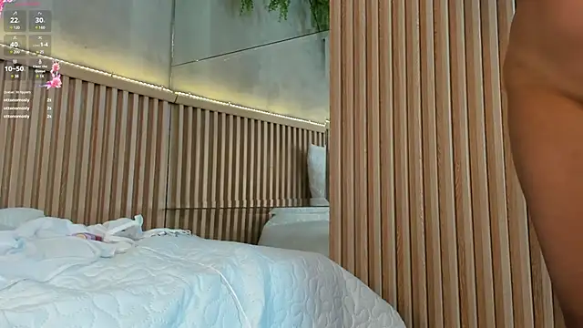 Snapshot of Lana_Lann chatting on January 13, 2025, 12:30 am Lana Lann online show from January 13, 2025, 12:30 am