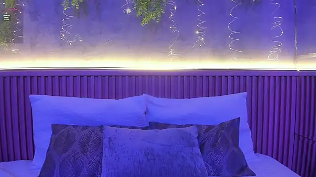 Lana Lann online show from March 19, 2026, 7:18 pm