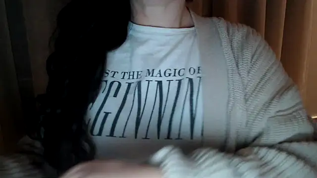 Snapshot of Sandysecret chatting on November 6, 2025, 8:54 pm Sandysecret online show from November 6, 2025, 8:54 pm