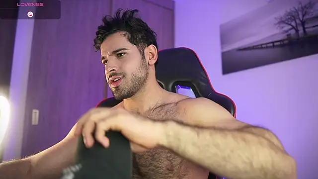 Snapshot of Rick__Smith153 chatting on January 19, 2025, 7:57 am Rick Smith153 online show from January 19, 2025, 7:57 am