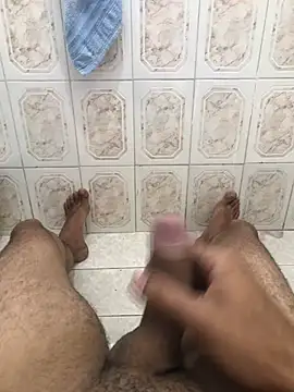 hoot07089 online show from March 6, 2025, 7:54 pm