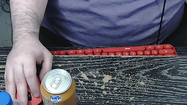 Snapshot of Dominant_BEAR chatting on September 26, 2025, 11:53 pm Dominant BEAR online show from September 26, 2025, 11:53 pm