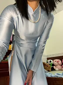    Erin    online show from July 10, 2026, 3:00 am