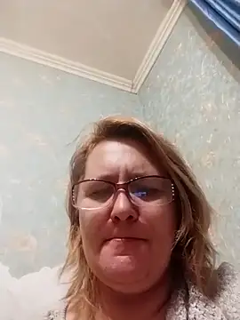 Snapshot of Forest-Lady chatting on November 29, 2025, 11:35 am Forest-Lady online show from November 29, 2025, 11:35 am