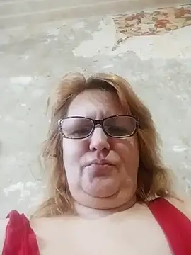 Forest-Lady online show from March 12, 2026, 1:39 pm