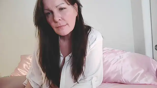 Snapshot of BlueEyezIrish chatting on January 16, 2026, 4:05 am BlueEyezIrish online show from January 16, 2026, 4:05 am